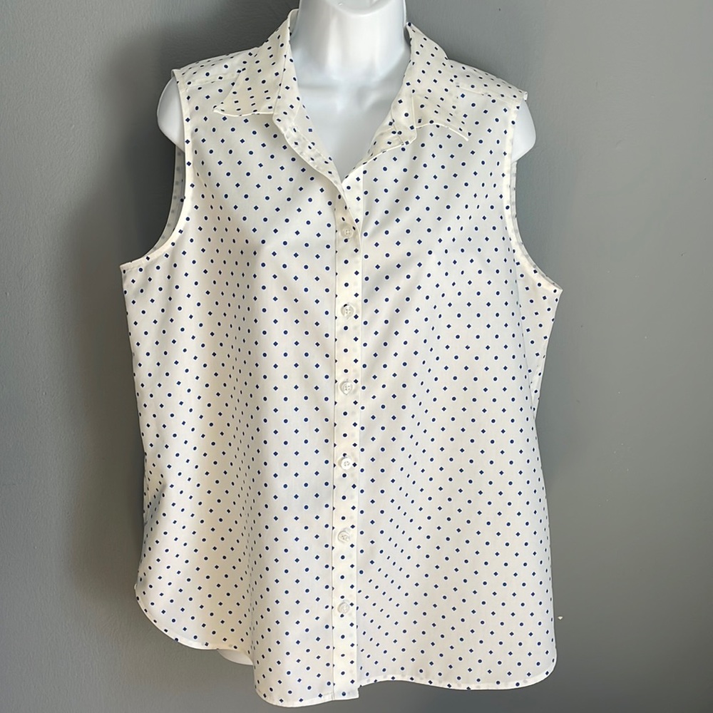 Chico's women blouse size 2